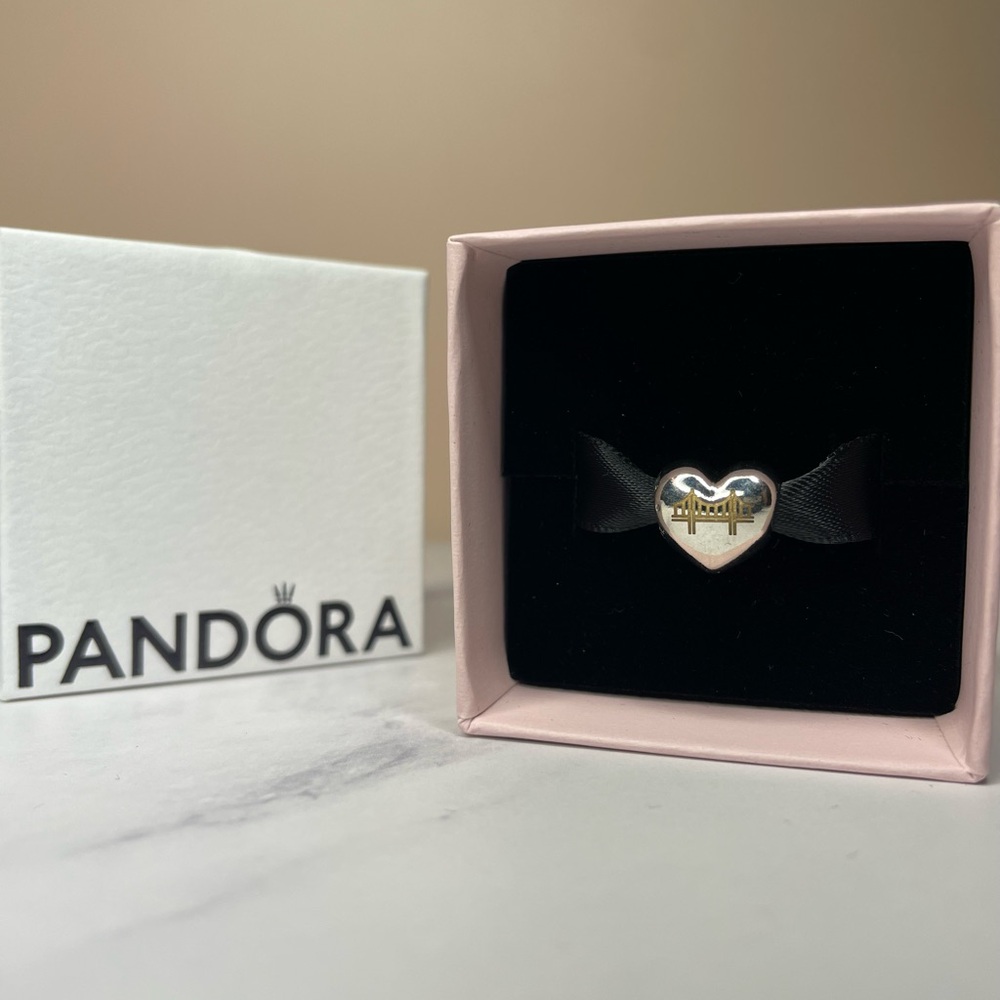 Pandora Exclusive! Employee Silver Heart Charm